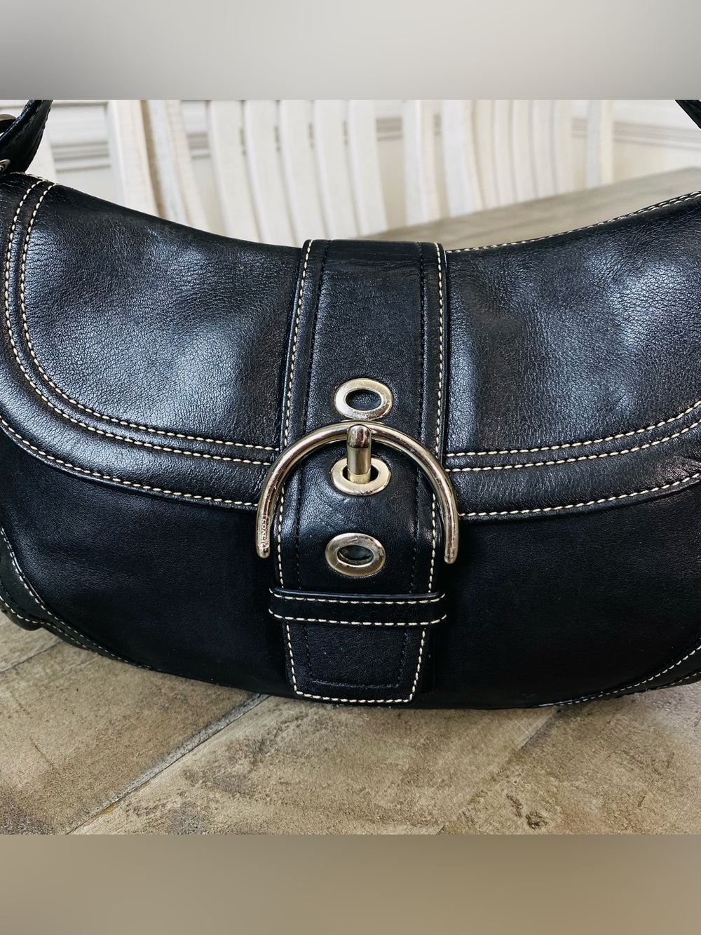 Vintage Coach Soho Y2K Leather Buckle Flap Shoulder Bag Black Hobo F10910 - Picture 4 of 14